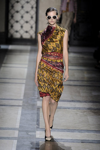 Paris Fashion Week: Dries Van Noten Spring 2010 Paris Fashion Week: Dries Van Noten Spring 2010