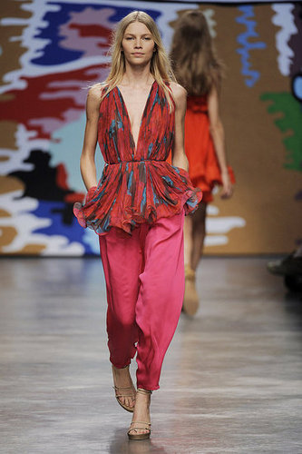 Paris Fashion Week: Stella McCartney Spring 2010 Paris Fashion Week: Stella McCartney Spring 2010