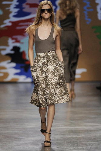 Paris Fashion Week: Stella McCartney Spring 2010 Paris Fashion Week: Stella McCartney Spring 2010