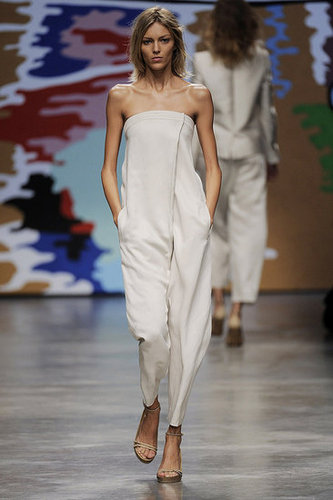 Paris Fashion Week: Stella McCartney Spring 2010 Paris Fashion Week: Stella McCartney Spring 2010