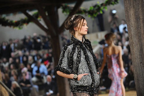 Paris Fashion Week: Chanel Spring 2010 Paris Fashion Week: Chanel Spring 2010