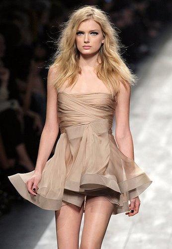 Paris Fashion Week: Valentino Spring 2010 Paris Fashion Week: Valentino Spring 2010
