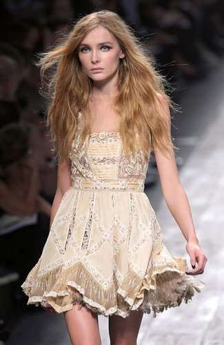 Paris Fashion Week: Valentino Spring 2010 Paris Fashion Week: Valentino Spring 2010