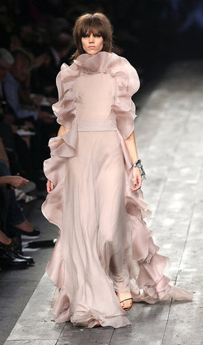 Paris Fashion Week: Valentino Spring 2010 Paris Fashion Week: Valentino Spring 2010