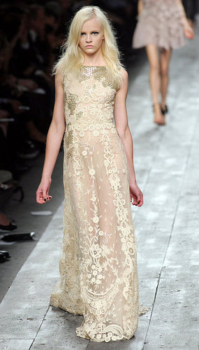 Paris Fashion Week: Valentino Spring 2010 Paris Fashion Week: Valentino Spring 2010