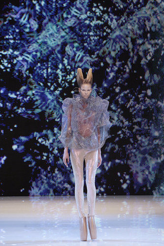 Paris Fashion Week: Alexander McQueen Spring 2010 Paris Fashion Week: Alexander McQueen Spring 2010