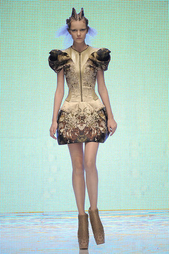 Paris Fashion Week: Alexander McQueen Spring 2010 Paris Fashion Week: Alexander McQueen Spring 2010