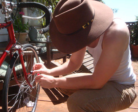 Mr. Bella Paints The Bike Mr. Bella Paints The Bike