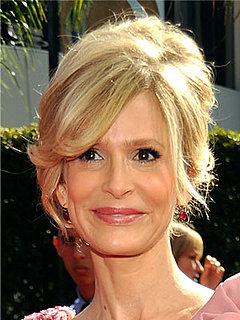Photo of Kyra Sedgwick at 2009 Primetime Emmy Awards