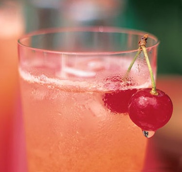 Spiked Pink Lemonade Recipe Spiked Pink Lemonade Recipe