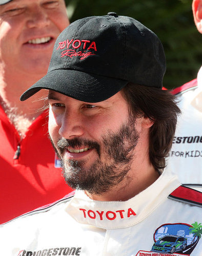 Yummy Links: From Keanu Reeves to Jamie Oliver