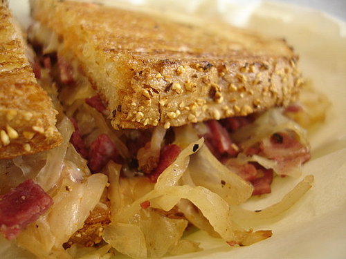 Recipe For a Classic Reuben Sandwich