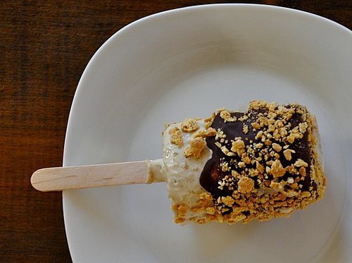 S'more Popsicles S'more Popsicles