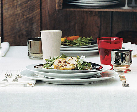 Spicy Green Salad With Manchego and Pears Spicy Green Salad With Manchego and Pears