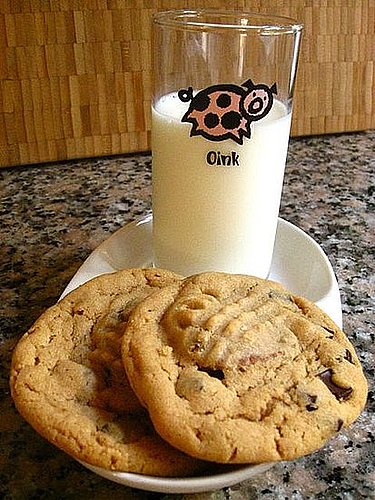 Stuffed Peanut Butter Chocolate Chop Cookies Stuffed Peanut Butter Chocolate Chop Cookies