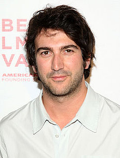 Josh Schwartz to Pen New Sitcom For CBS