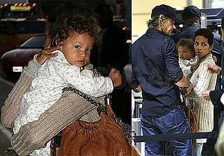 Photos of Halle Berry, Gabriel Aubry, Nahla Aubry at LAX 2009-07-02 11:00:14