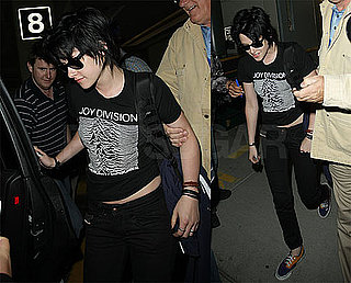Photos of Kristen Stewart Arriving in Vancouver to Film Eclipse Without Robert Pattinson