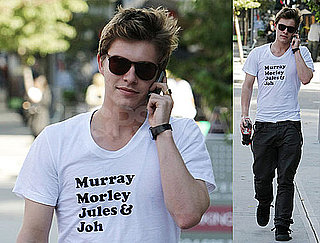 Photo of Eclipse Actor Xavier Samuel Walking Solo in Vancouver While Robert Pattinson And Kristen Stewart Filmed Together