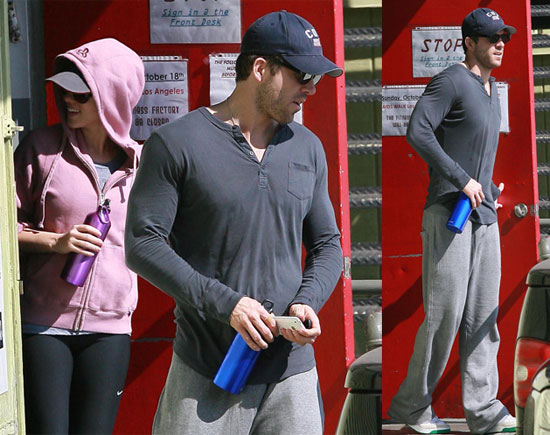 Photos of Ryan Reynolds and Scarlett Johansson Leaving the Gym