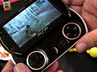 Daily Tech: A Quick Hands-On Video of the PSPgo