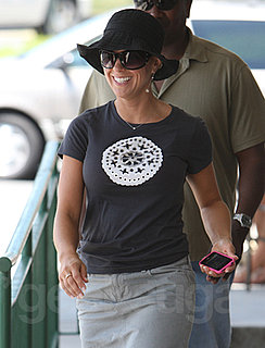 Jon and Kate Plus 8's Kate Gosselin Has a Pink iPhone Case