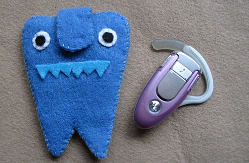 Blue Tooth Bluetooth Holder: Love It or Leave It? 