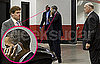 Spotted: Barack Obama Using His BlackBerry!