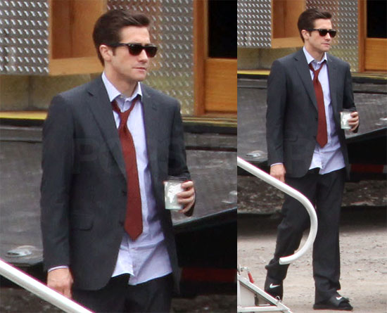 Photos of Jake Gyllenhaal on Set 
