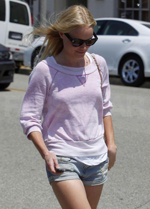 Kate Bosworth Running Errands in LA in Lavender Sweatshirt and Jean Shorts