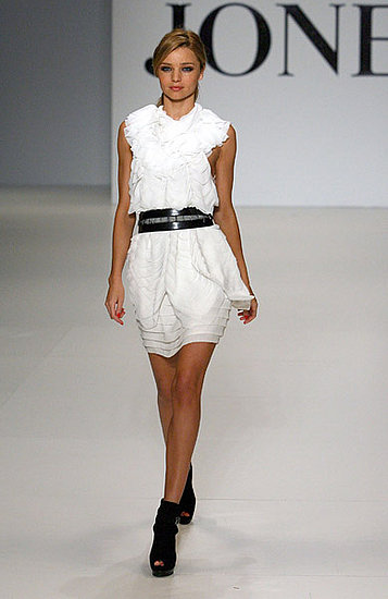 Miranda Kerr Struts For David Jones S/S '09