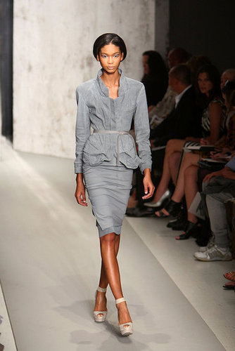 2010 Spring New York Fashion Week: Donna Karan Gallery 2010 Spring New York Fashion Week: Donna Karan Gallery