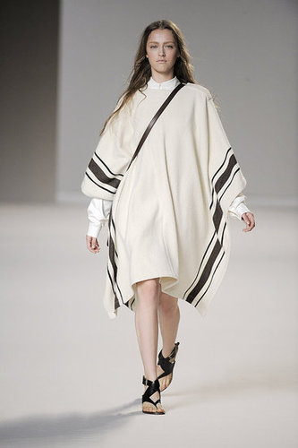 2010 Spring Paris Fashion Week: Chloé 2010 Spring Paris Fashion Week: Chloé