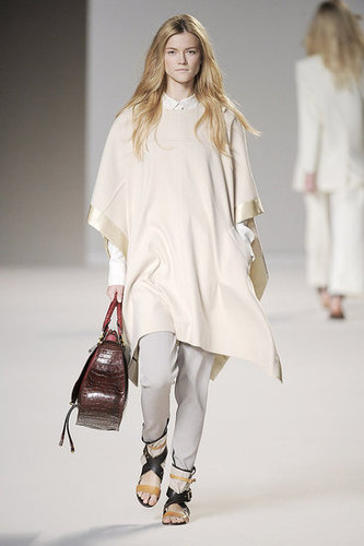 2010 Spring Paris Fashion Week: Chloé 2010 Spring Paris Fashion Week: Chloé