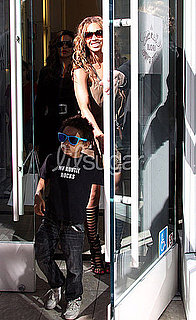 Beyonce Likes Her Nephew So She Put a Shirt on Him
