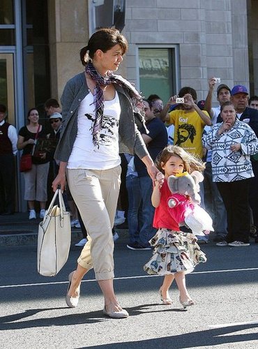 Suri Cruise Wearing Silver High Heels Suri Cruise Wearing Silver High Heels