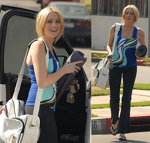 Get the Look: Stephanie Pratt's Yoga Wear