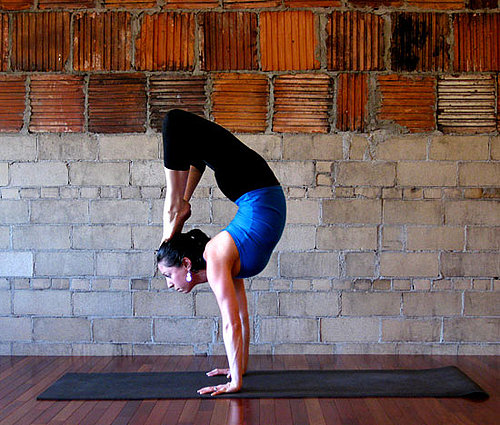 Yoga Pose of the Week: Handstand Scorpion