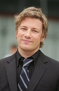 Naked Chef Jamie Oliver Set to Host Reality Show In the Fattest City In America