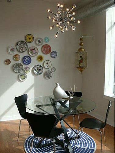 How-To: Decorate on the Cheap With Pretty Plates