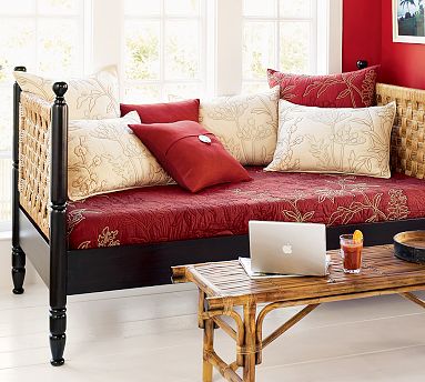 10 Daybeds Under $1,000 10 Daybeds Under $1,000