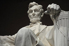 US Moves to Apologize For Slavery 145 Years Later US Moves to Apologize For Slavery 145 Years Later