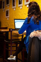 Fewer Alcoholic Writers, More Novelists Working at Cafes