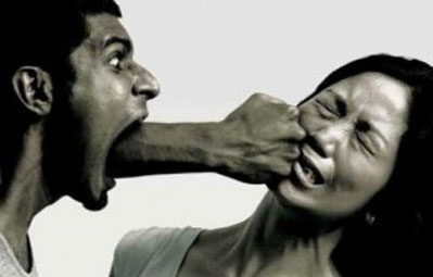 Ask a Woman Unwilling to Settle: My Boyfriend Calls Me Names
