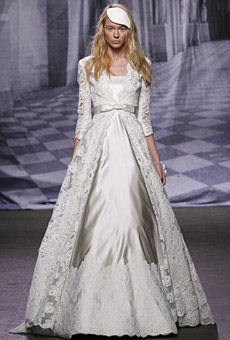 Monique Lhuillier Bridal Fall 2010 Monique Lhuillier Bridal Fall 2010