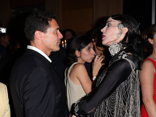 Daphne Guinness Trades in Skunk-Striped Hair for All Black, Swims in Pool Clothed for Art Basel Performance Piece Daphne Guinness Trades in Skunk-Striped Hair for All Black, Swims in Pool Clothed for Art Basel Performance Piece