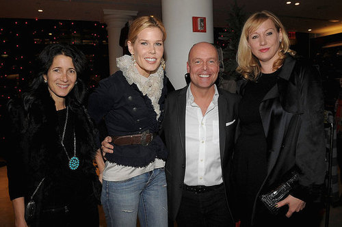Amanda Ross, Mary Alice Stephenson, Simon Kneen, Amy Sacco
Amanda Ross, Mary Alice Stephenson, Simon Kneen, Amy Sacco