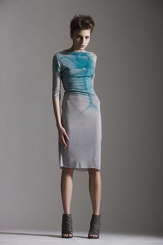 Shelly Steffee Perfects the Art of Multifunctional Fashion for Spring 2010