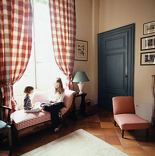 Do Tell: Would You Hire a Good-Looking Nanny?
