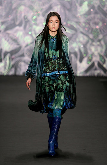 Art Nouveau Sleeves at Anna Sui